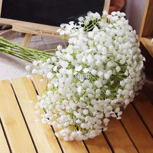 Faux Floral Greenery 90Heads 52cm Babies Breath Künstliche Blumen Kunststoff Gypsophila DIY Blumensträuße Arrangement für Hochzeit Heimdekoration YQ240125