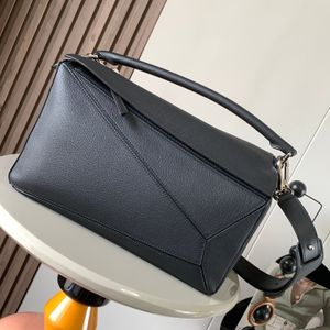 10A kvalitet kalvskinn designer väska storlek kvinnor lady vintage retro lapptäck geometri handväskor remmar crossbody axel tot pussel handväska äkta läder