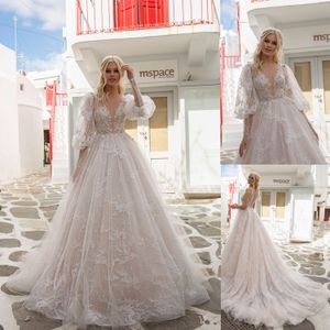 Abiti da sposa sexy da spiaggia da giardino Abiti trasparenti con scollo a V in pizzo Robe De Soiree Cerniera posteriore Abiti lunghi Boho Brdial