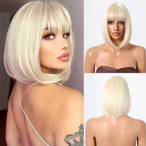 Blond Short Hair Bob Wig With Bangs Platinum syntetiska peruk Rollspelande parti Lolita Women's Daily Wig High Temperatur 230125