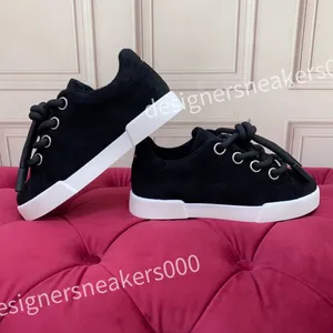 sneaker colore caldo Scarpe da basket basse Scarpe moda casual piatte Donna Outdoor nero bianco Sport in pelle Scarpe da corsa da ginnastica lady 35-45 fd240103