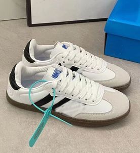 2 färgdesigner OG Sneakers inomhus män kvinnor casual skor plattform sko par skor unisex skor tränare löpare 36-44