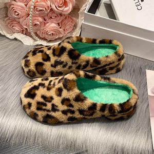 Scarpe eleganti Moda Leopardo Pelliccia con tacco Zoccoli Donna Inverno Caldo Punta chiusa Ciabatte da donna Pantofole pelose in peluche