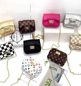 2021 Summer Children039S Grils Mini Handbag Colors Solid Colling Crossbody Bag Bagchain Bag Discal Small Pass Wallets CO9366248