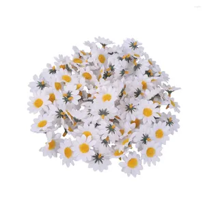 Dekoratif Çiçekler 200pcs Yapay Gerbera Daisy Ayçiçeği Çiçek için DIY Düğün Partisi Çelenk Korsaj Kek Dekor Beyaz