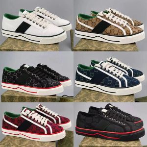 Tennis 1977 Casual Shoes Luxurys Designers Mens Shoe Italy Green Red Web Stripe Rubber Sole Stretch Cotton Low Top Men Sneakers 35-45 EUR