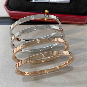 Designer C-arter Pulseira Prata 925 Sterling Card Família Parafuso Padrão Banhado com Ouro 18K Edição Estreita Quatro Diamantes Seis Caneta Completa Alta 1 3IGU