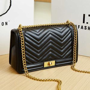 Torebka łańcucha fali mody Retro Crossbody Flap torebka 022324a