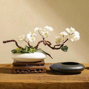 中国スタイルの陶器花瓶植木鉢黒い白い石畳の変形フラワーアレンジメントアクセサリーモダンホームデコレーション240123