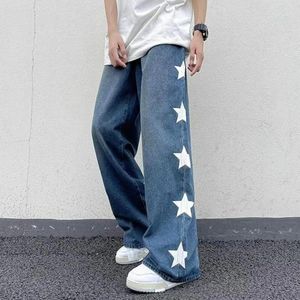 Jeans da uomo a figura intera Gamba larga da uomo dritta Pantaloni in denim con stampa a stelle larghe Tasche con bottoni Chiusura con cerniera Pantaloni lunghi morbidi