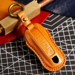 Nytt lyxigt läderbilsnyckelfodral FOB Protector för Porsche Cayenne 718 958 Panamera 911 Macan Keychain Holder Keyring Shell