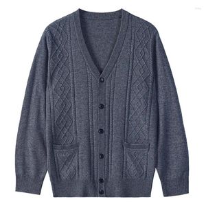 Męskie swetry swetry Mężczyźni 2024 Wiosenny sweter z wełnianym swobodnym płaszcz