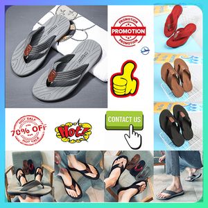 Spedizione gratuita Designer di diapositive di lusso Pantofole con plateau casual Pantofole da donna super leggere resistenti all'usura con sandali da spiaggia piatti da bagno floreale