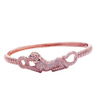 New Designed Fashion luxurious cheetah bracelet women men thick chain Punk bracelet rose gold full diamonds necklace earring Designer Jewelry Lie-6021005