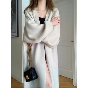Autumn Winter Women's Sweater Coat Women's Mid length Loose and Lazy Style Gentle Over Knee Sweet Knitted Cardigan Outer Wear 240122