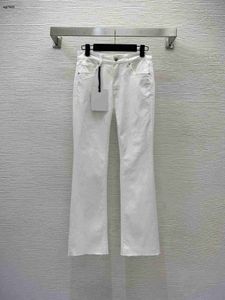 Calças jeans de grife femininas, roupas de marca para mulheres, calças de primavera, logotipo da moda, calças de pernas retas, 25 de janeiro