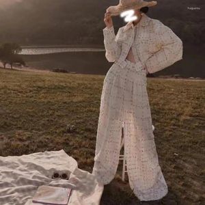 Kvinnors dike rockar 2024C Spring och Autumn Explosions mode Small Fragrance Tvådelar Hong Kong Retro Woolen Wide-Ben Pants Jacket Set