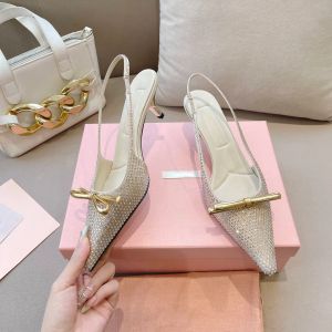 Sandalet topuk yüksekliği 5.5 cm tasarımcı zarif ve şık bailey Mary jane kristal boş topuklu topuklar düğün ayakkabıları parti ayakkabıları deri stilettos