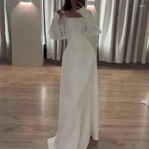 Günlük elbiseler beyaz gece elbisesi zarif kare yaka ince bel uzun parti elbise kadınlar vintage moda saf renk maxi-uzunluk bayan robe