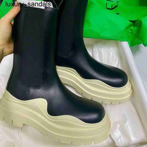 Tires Half Boots Mona BottggsVenets Genuine Leather Top Quality boots soled sponge cake avocado leather autumn and winter pure original boots chimney boots bowqw
