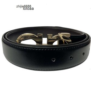 Genuine big fashion designer FeRAgAmOs designer for men Smooth male chastity top leather mens wholesale Luxury belt Belt FeRrAgAmOs Fashion luxury L belts 93HR