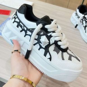 2024 Fashion Brand Sports Shoes Designer Casual Shoes Women's/Men's Gray Technology Terminal Calf Skin Retro Thick Bottom Sports Shoes Running Sports Shoes Factory