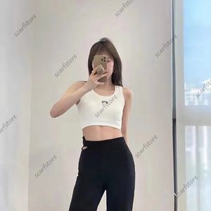 Summer White Women Tops wang Tees Fashion Brand Crop Top Embroidery Sexy Off Shoulder Black Tank Top Casual Sleeveless Backless Top Shirts Designer Solid VestX7GQ