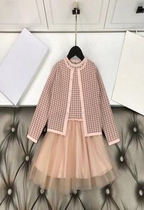 유사한 품목과 비교 2020 새로운 도착 유아 소녀 옷 핑크 재킷 드레스 세트 최고 품질의 어린이 의류 5083384