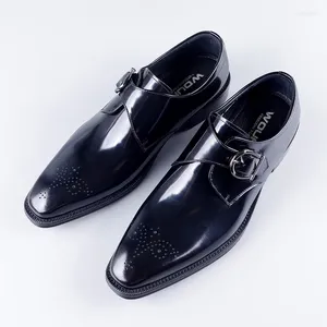 Dress Shoes Męskie klamry skórzane spiczaste zużycie Wedding Oxford High-end Style