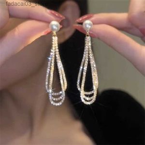 Stud 2023 Ny modetrend Unik design Elegant Delicate Zircon Tassel Pearl Earrings Women Jewelry Party Premium Presents Wholesale Q240125