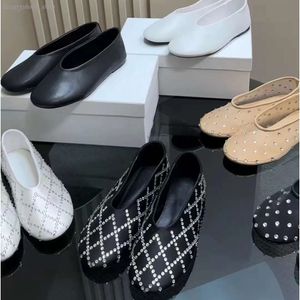 Designer Dress Shoes Women rhinestone decorative mesh hollowed out Mary Jane shoe designer Loafers Shoe Casual ballet flat bottomed leather round toe walking shoes