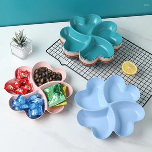 Plates Safe Wheat Straw Material Appetizer Serving Platter 4 Compartment Four Leaf Clover Shape Storage Dish