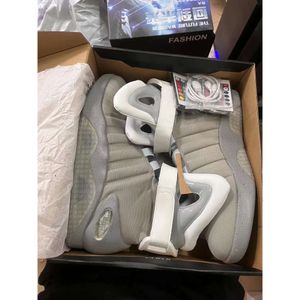 Big Size US 13 Boots Designer Authentic Air Mag De volta ao futuro Marty McFly LED LIGUNDA MAGS SNEAK