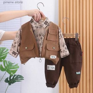 Kleidungssets Frühling Herbst Koreanische Baby-Kleidung 9 bis 12 Monate Einfarbige Weste mit aufgesetzten Taschen + Hemden + Freizeithosen für Jungen-Outfit-Set