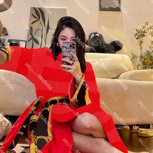 Women Velvet Sleepwear Men Nightgown Casual Kimono Bathrobe Luxury Retro Windbreaker Male Loose Home Wear Couple Pajamas