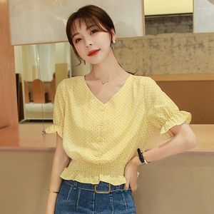 Kvinnors blusar 2024 Summer Korean V-ringning Slim Shirts Female Yellow Polka Dot Top Ladies Casual Short Sleep Chiffon Shirt MQ266