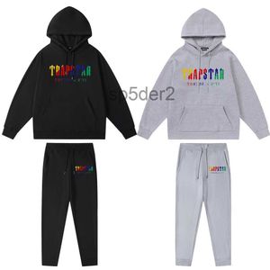 Felpa con cappuccio oversize Trapstar Tuta da uomo Camicie firmate Stampa Lettera Bianco e nero Grigio Arcobaleno Colore Sport estivi Moda YF0A NOBF