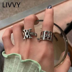 Band Rings LIVVY 2022 New Fashion Double V Shaped Cross Hollow Wide Ring For Women Creativity Gorgeous Finger Jewelry Party Gift 240125