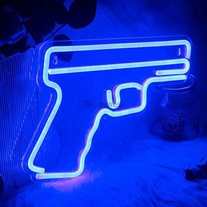 Znak LED Neon Nowy Pistolet w kształcie pistoletu Neon Znak Super fajny wiszący Neon Art Night Light Gun Neon lampy USB z przełącznikiem do wystroju pokoju gier YQ240126