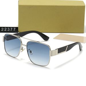 Polaroid -Designer Goggle Rahmen Linsen Herren heiß für Brillen Metall Senior Eyewear Männer Glas Sonnenbrille Vintage Frauen Frauen Sonnenbrillen mit Kasten Eyees