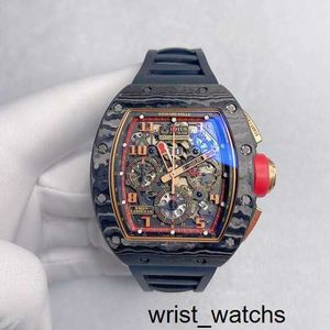 Uhrwerk Uhr RM Armbanduhr Richardsmille Armbanduhr Schwarzes geschmiedetes Carbongehäuse RM011 NTPT Lotus Team Limited Seite Roségold