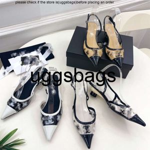 Chanells Shoe Chanelity Interlocking Pump Sandals Kittenheel Slingback C Women Transparent Clear Mules Paris Fashion Point Toe Heels Low Heeled Slipper Slides Lux