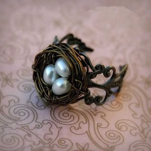 Band Rings Mdnen 2024 Ny mode Vintage Bird Nest Pearl Ring Love For Women Girls Engagement Anniversary Födelsedagspresenter Fest smycken 240125