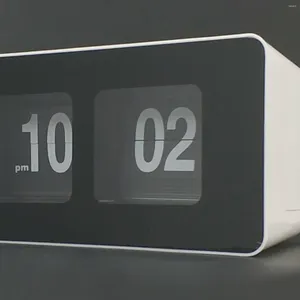 Bordklockor Automatisk Flip Clock Battery Operated Desk File Down Wall Non Ticking Silent Sweep för