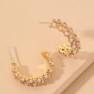 Dingle örhängen europeiska och amerikanska kvinnors design c-formad pärla rhinestone all-match vacker