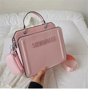 2024 Single Shoulder Messenger Bag versatile bag handbags Shoulder Bags sale Bag women fashion handbag a2