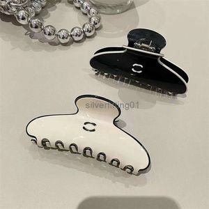 2024SS SLIPY Włosy Barrettes luksusowy projektant biżuterii litera czarne białe klipsy do włosów eleganckie temperament rekin fryzur