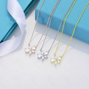 New T Diamond Flower Cluster Necklace Hexagram Diamond Design, White Copper Plated 18K Real Gold Designer Necklace Simple Personalized Style with Dust Bag and Box