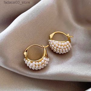 Stud 2024 New Unique Design Pearl Basket Gold Color Earrings for Women Fashion Trend Personality Elegant Temperament Girls Jewelry Q240125