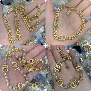 Luxury Designed crystal Necklaces D Leeter Colour Diamonds Pearl pendants women Bracelet Brass 18K gold plated ladies Designer Jewelry HDS2 -004